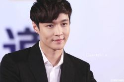 张艺兴退出EXO了吗？作为唯一一个中国成员他究竟该如何选择