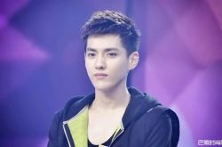 高个子明星的腿长分析，吴亦凡120王俊凯还长身体