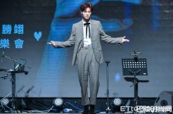 王子举行生日音乐会 分享与邓丽欣恋情保鲜秘诀