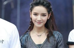 新疆美女代斯年龄身高多高？看看演员代斯个人资料吧