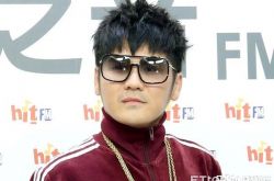 曹格答应儿子12岁可谈恋爱 听到Grace惊慌嘴软