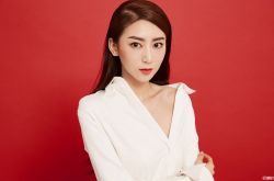 赵艺有交过男朋友吗？个人资料年龄多大了