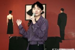 吴青峰办个人巡演真的吗？举办巴别塔庆典概念展爆真相