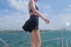 杨丞琳泳装照6连发 这是在度蜜月呀