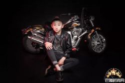 周奥运是谁的儿子？爆家境殷实的小皇子