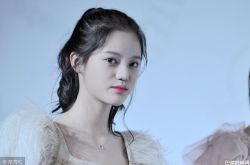 孙珍妮高考成绩分数多少？高考学霸疑似恋情曝光