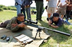 李安新片双子杀手延后上映 撞上儿子主演电影