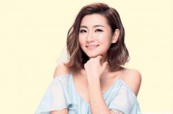 Selina谈失婚遭火吻 在谷底时就别怕了