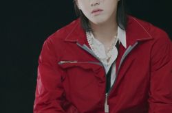 吴亦凡素颜像换脸变化好大 中国70周年庆现身