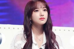 程潇造型撞衫Lisa 票选谁才是最漂亮