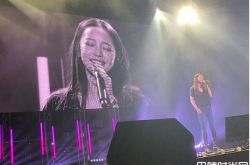 具荷拉日本演唱会刚结束 回到家身亡粉丝痛哭