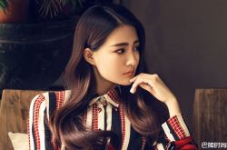 徐璐家里到底干什么的 座驾极其奢华是怎么回事