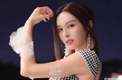 钢琴女神李元玲挺C球开高衩 个人资料年龄简介