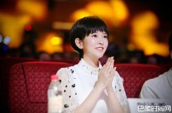 刘泳希古筝水平 专业十级是怎么达到的