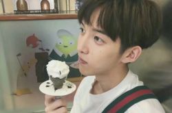 孙泽源出生年月年龄多大 关于年龄网上多种声音