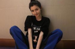 24岁新疆女神哈妮克孜0修图照曝光 打败迪丽热巴