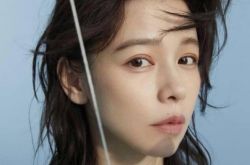 徐若瑄乱发素颜照 四十多了颜值逆天