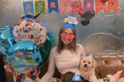 陈芳语翻唱逆光推出MV 爱情事业两得意