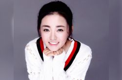 张悦楠的资料哪里人 家境优越资源丰富