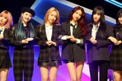 Gfriend回归日期曝光 一个月餐费千万