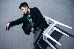 周兴哲演唱会 有个座位留给女友