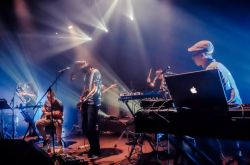 法兹乐队什么风格成员资料简介 时间还会等着你们