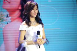 关诗敏为什么不火？第三张专辑《MASTERPIECE》回归歌坛