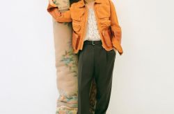 CNBLUE敏赫《SINGLES》画报发布