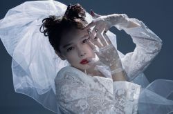 徐若瑄久违14年回归 专辑开红盘