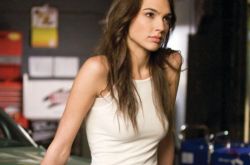 盖尔加朵片酬从30万到1000万美元 这就叫作暴富啦