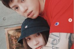 陈芳语高调放闪 男友甜蜜搂脖