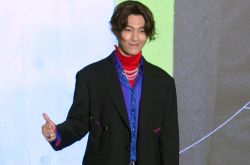 炎亚纶新专辑发行日曝光