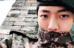 成烈今日退伍 成为INFINITE第三位退伍成员