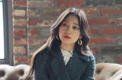 朴信惠第一次演惊悚片 脸颊消风更有女人味了