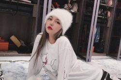 周扬青改当经纪人 签下罗志祥兄弟女友