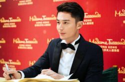 霍建华拒收狂粉送名牌车 打死她太暖了