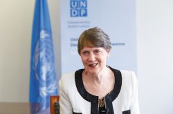 海伦·瑞迪去世传记片曝光 第一个得葛莱美奖的澳洲人