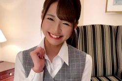 东条夏的作品怎么看不了 露肩带妈妈就不高兴