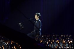 黄泓铭个人资料哪里人  静止的人生充满活力