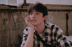 常华森旧照曝光 从平头宅男到帅气偶像