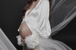 简廷芮产后3个月身型曝光 自称班杰芮有原因