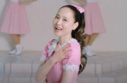 59岁松田圣子扮嫩拍MV 重现经典发型速破百万