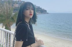 程潇不科学下腰吓坏粉丝 全身凹成O字形