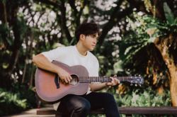 李俊纬新单曲曝光 单身5年想恋爱