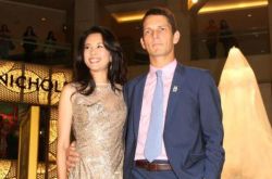 莫文蔚不再当远距离太太 德籍老公密返港生活