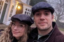 亨利卡维尔长文为女友遭舆论攻击发声