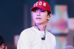 钟汉良成功挑战蜘蛛腿 男神看不出46岁了