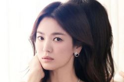 宋慧乔离婚后专注工作 影响力大一张照值50万美元