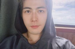 陈学冬下海遭水母螫 像被万只毒蚊子咬了