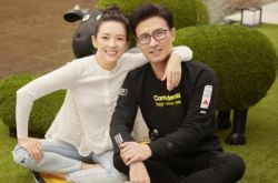 汪峰50岁生日 3婚娶章子怡回归家庭